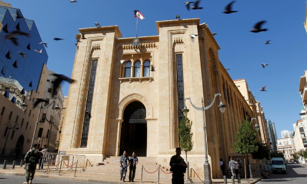 لجنة الاعلام تقيم خطة وزارة الاتصالات