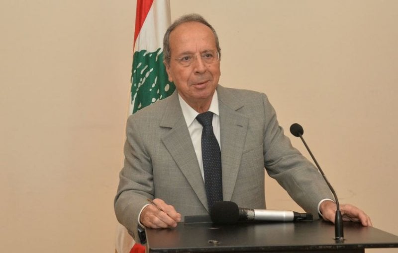 السيد ينتقد طغيان المظاهر والسطحية في إدارة الدولة