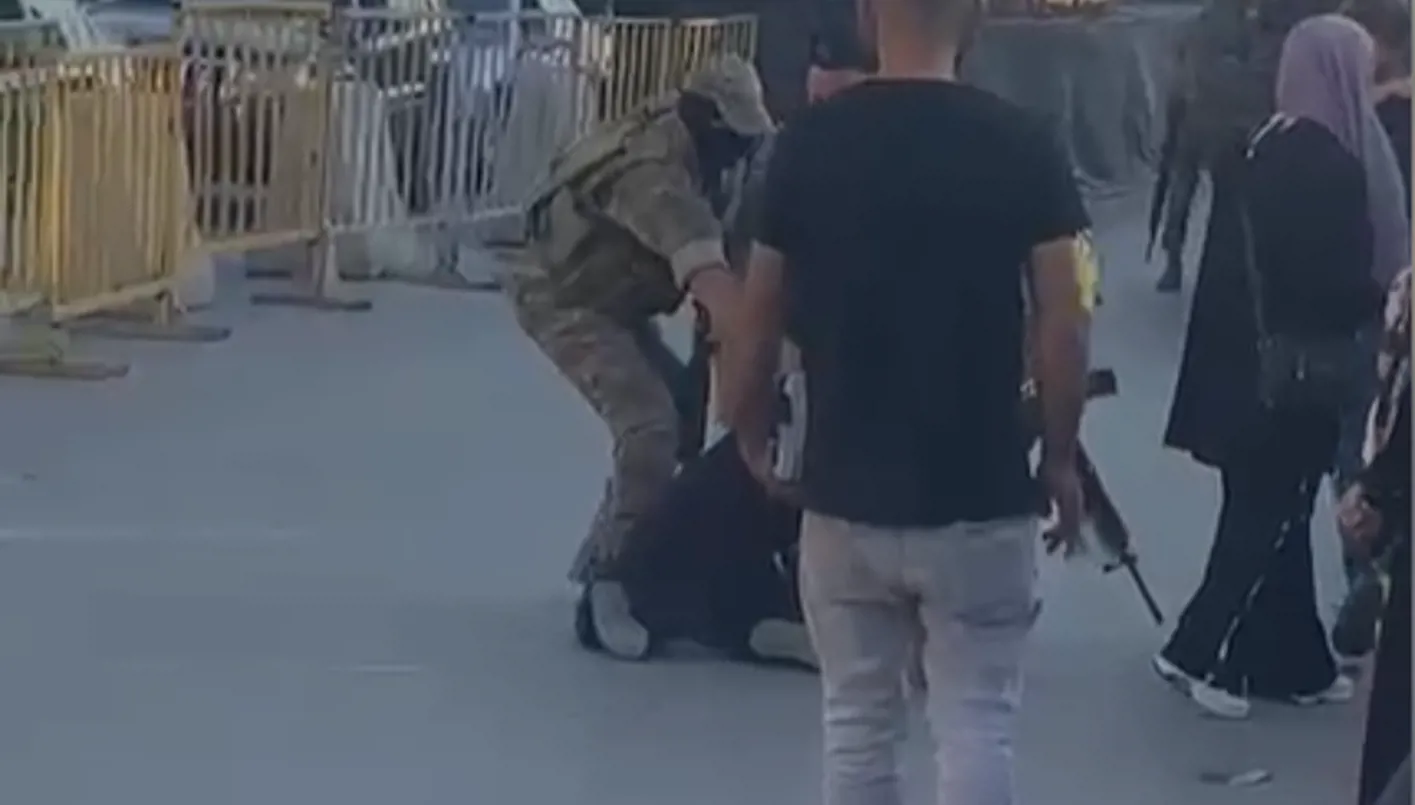 حقيقة ما جرى في مقام السيدة خولة في بعلبك : لا داعشي... بل حالة صحية خاصة