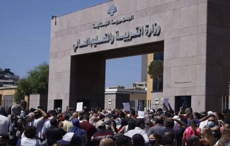 بشأن أجور المراقبة... طلبٌ من حراك المعلمين المتعاقدين إلى وزيرة التربية