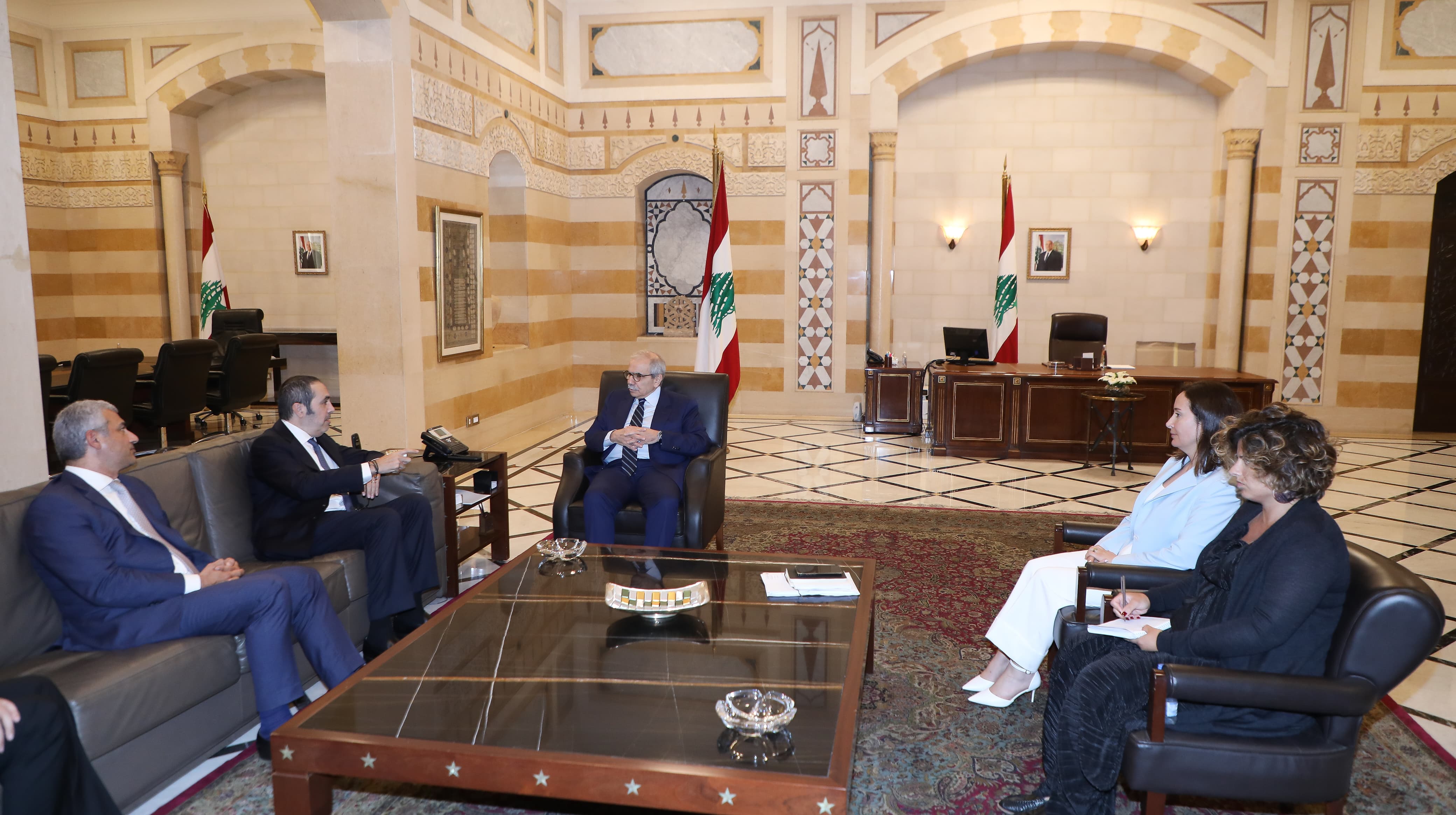 إعادة فتح سفارة البحرين في بيروت وتعيين سفير مقيم قريبًا