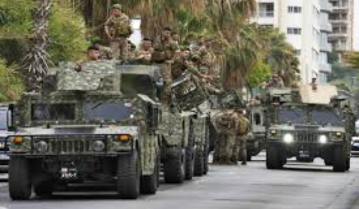 حزب الله يتدخل لانقاذ «وقف النار»... الاتفاق «يهتز ولا يقع»؟<br />
العدو يريد فرض وقائع ميدانيّة... «والكرة» في ملعب الدول الضامنة