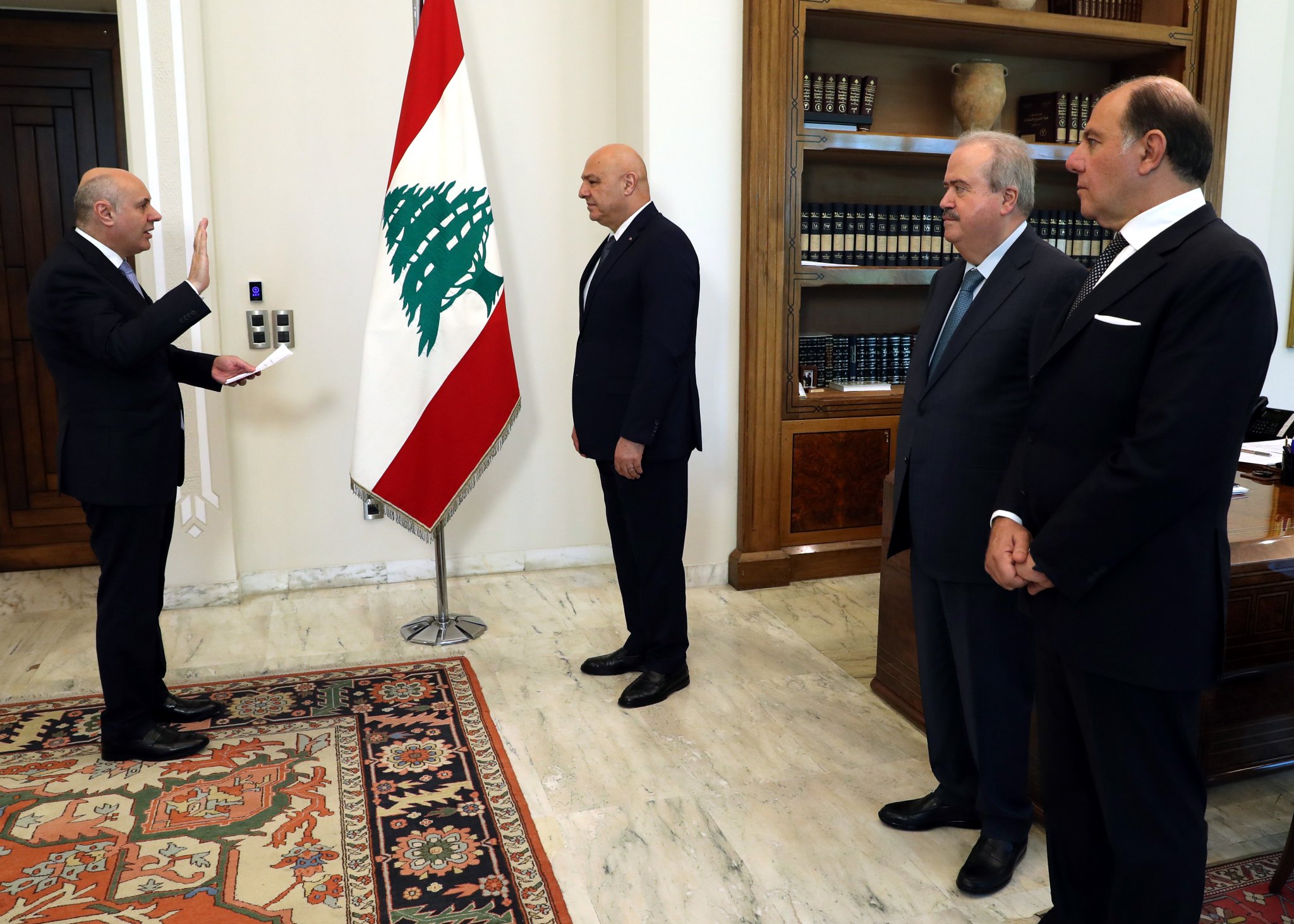 جورج معرواي يقسم اليمين أمام الرئيس عون