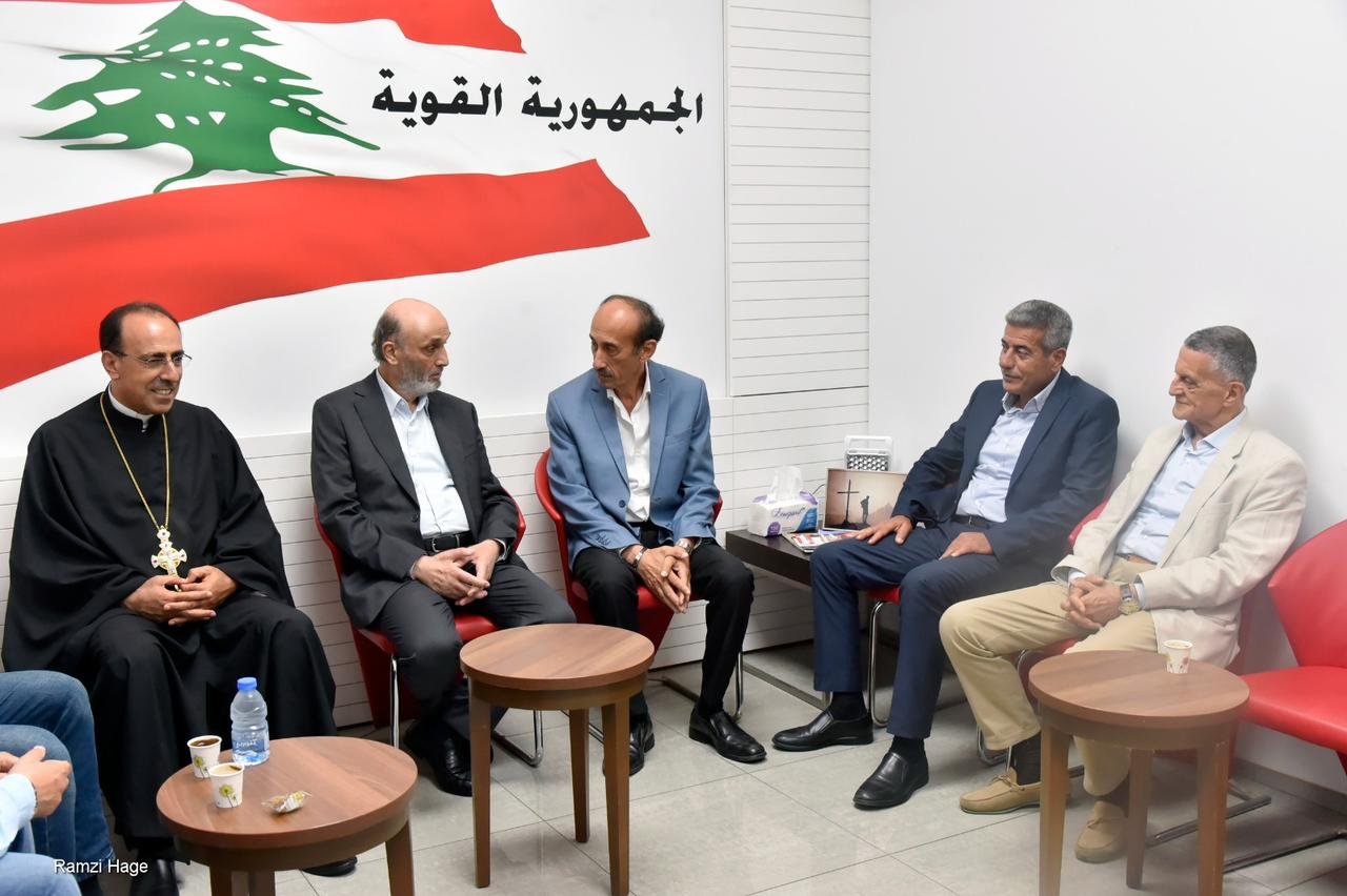 جعجع استقبل وفد بلدية كرخا في معراب: تأكيد على التوافق ودعم اتحاد بلديات جزين