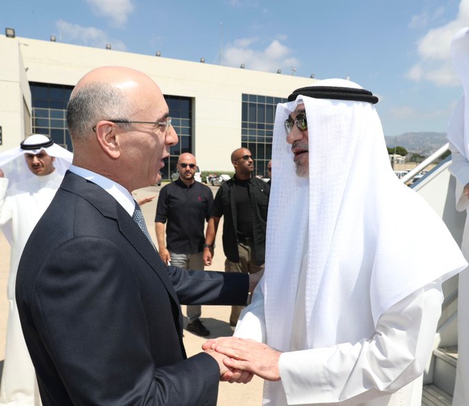 الحجار استقبل النائب الأول لرئيس مجلس الوزراء ووزير الداخلية في دولة الكويت في مطار بيروت