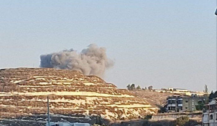 غارة إسرائيلية على رب ثلاثين... وسقوط ضحية وجريحين