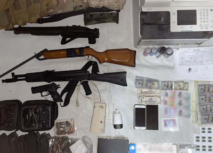 الجيش: عمليات دهم وتوقيف أشخاص.. وهذا ما تم ضبطه