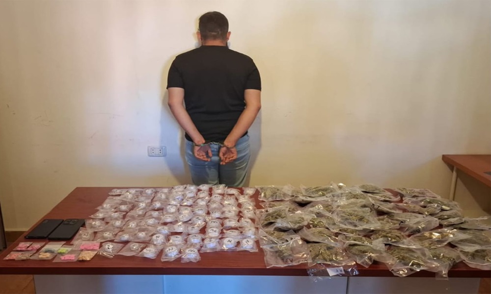 توقيف سائق فان على حاجز ضهر البيدر… وهذا ما تم ضبطه