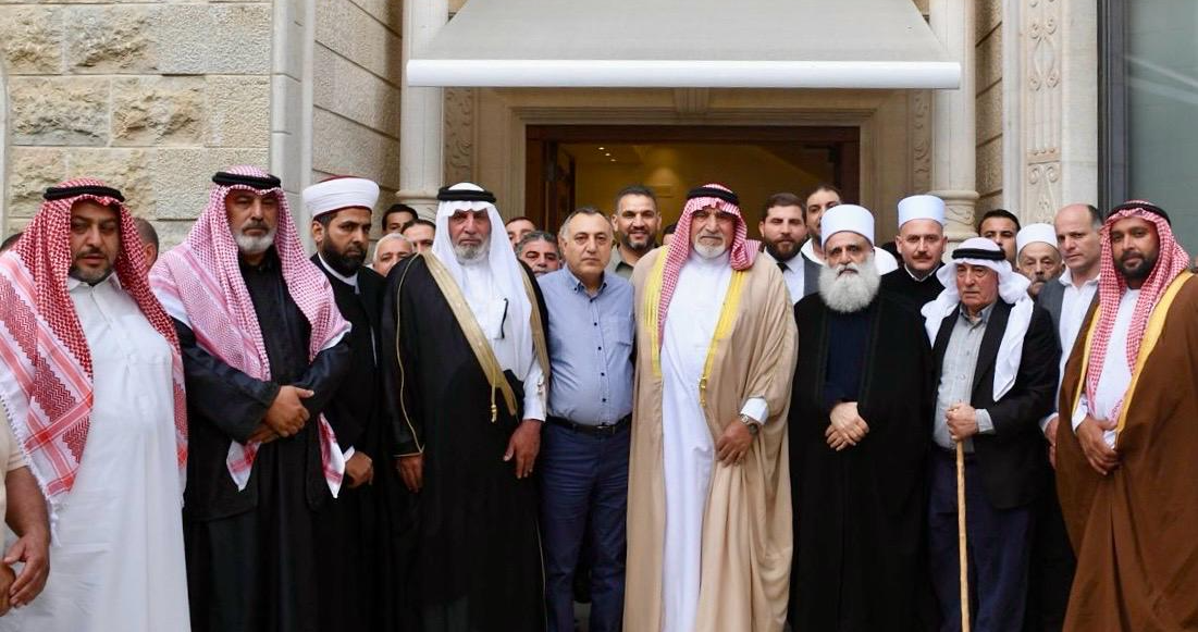 أبي المنى: مبادرة لتعزيز الثقة وتحصين العلاقة التاريخية بين الموحدين والعشائر