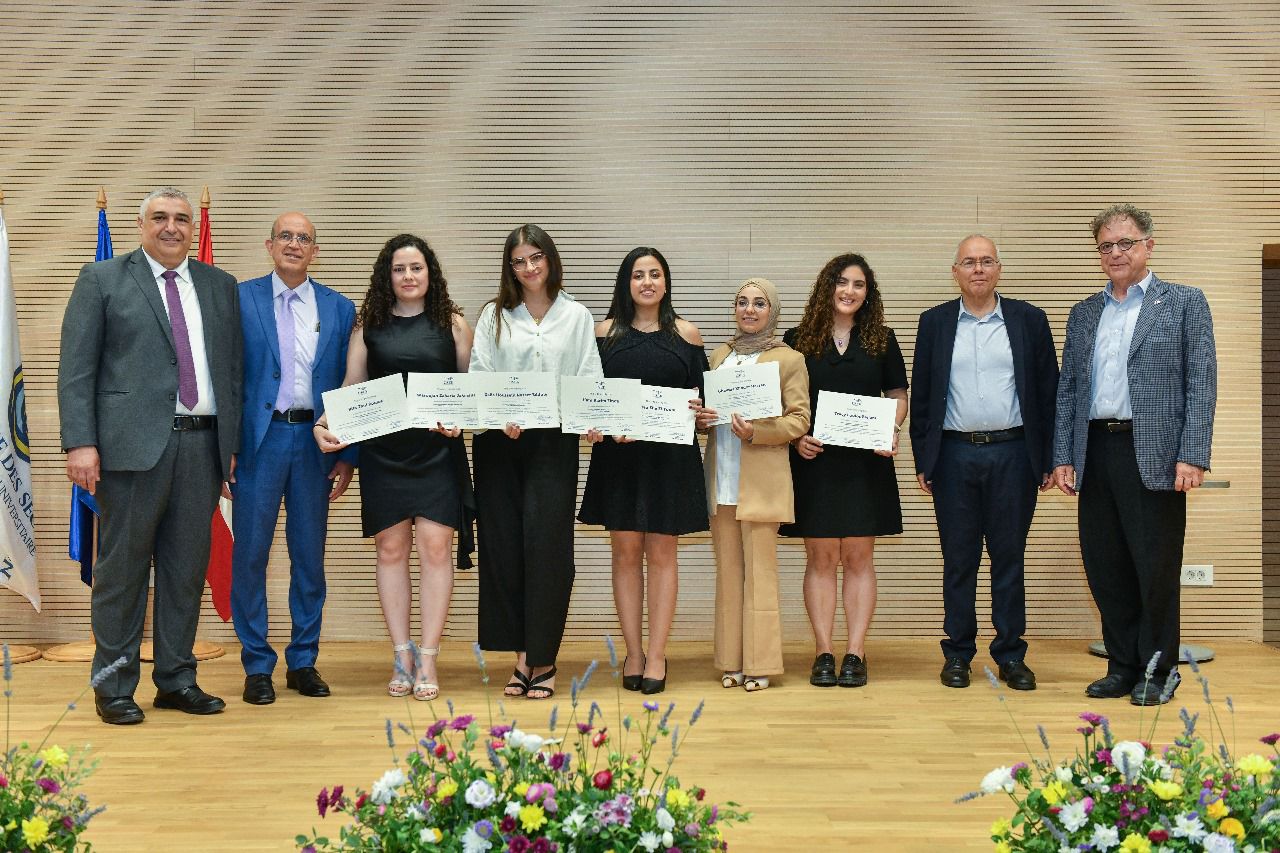 جامعة الروح القدس تخرّج أول دفعة من دبلوم التصلب اللويحي