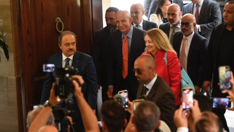 لا حق ولا باطل .. عون يتابع مسار عودة لبنان إلى الحضن العربي