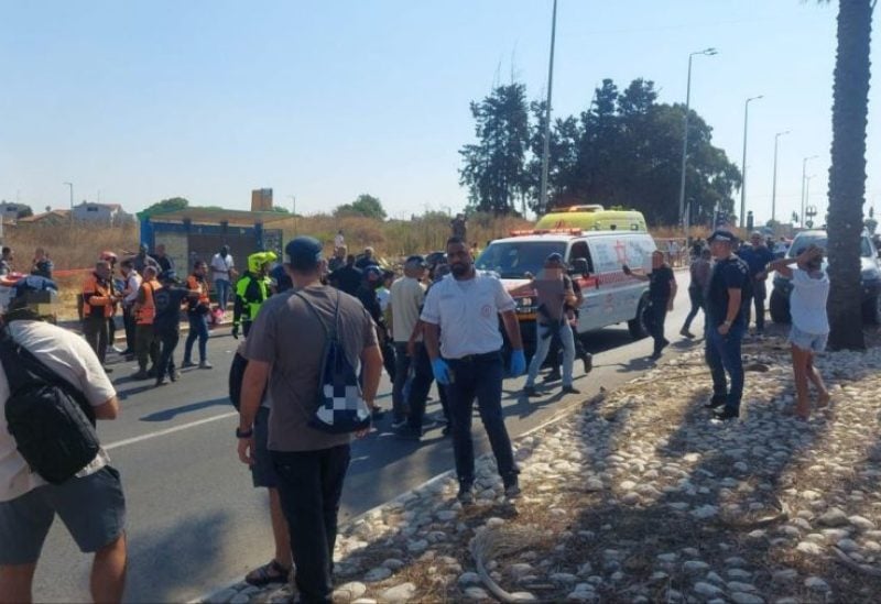 إصابة 9 جنود إسرائيليين جراء عملية دهس وسط إسرائيل.. وفرار المنفذ