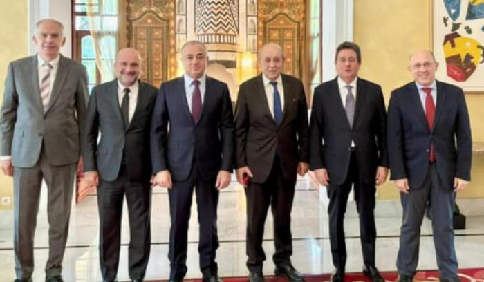 لودريان عرض للتطوّرات مع نواب 