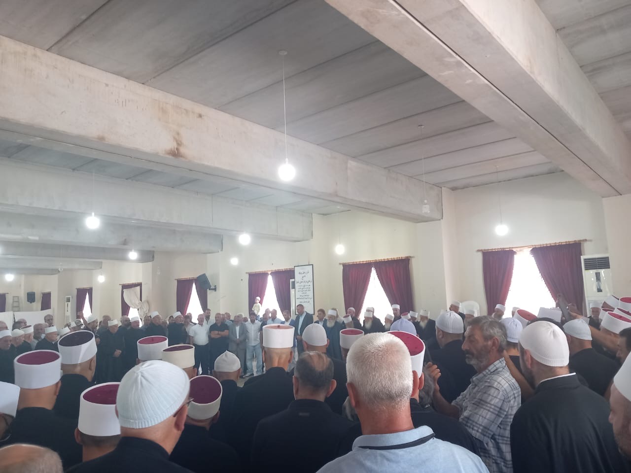 حداداً على أرواح شهداء جبل العرب... وقفة تضامنية في عرمون