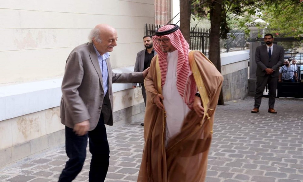 جنبلاط استقبل سفراء السعودية ومصر وفلسطين