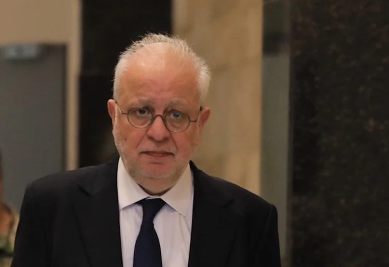 وزير العدل يتسلّم مغلّفاً يحمل التشكيلات القضائية.. وهذه أبرزها