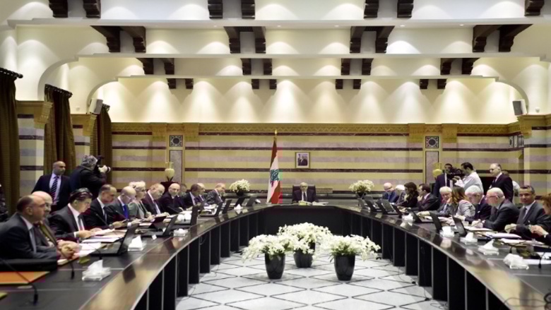تغيّب ثلاثة وزراء عن جلسة الثلاثاء بداعي السفر