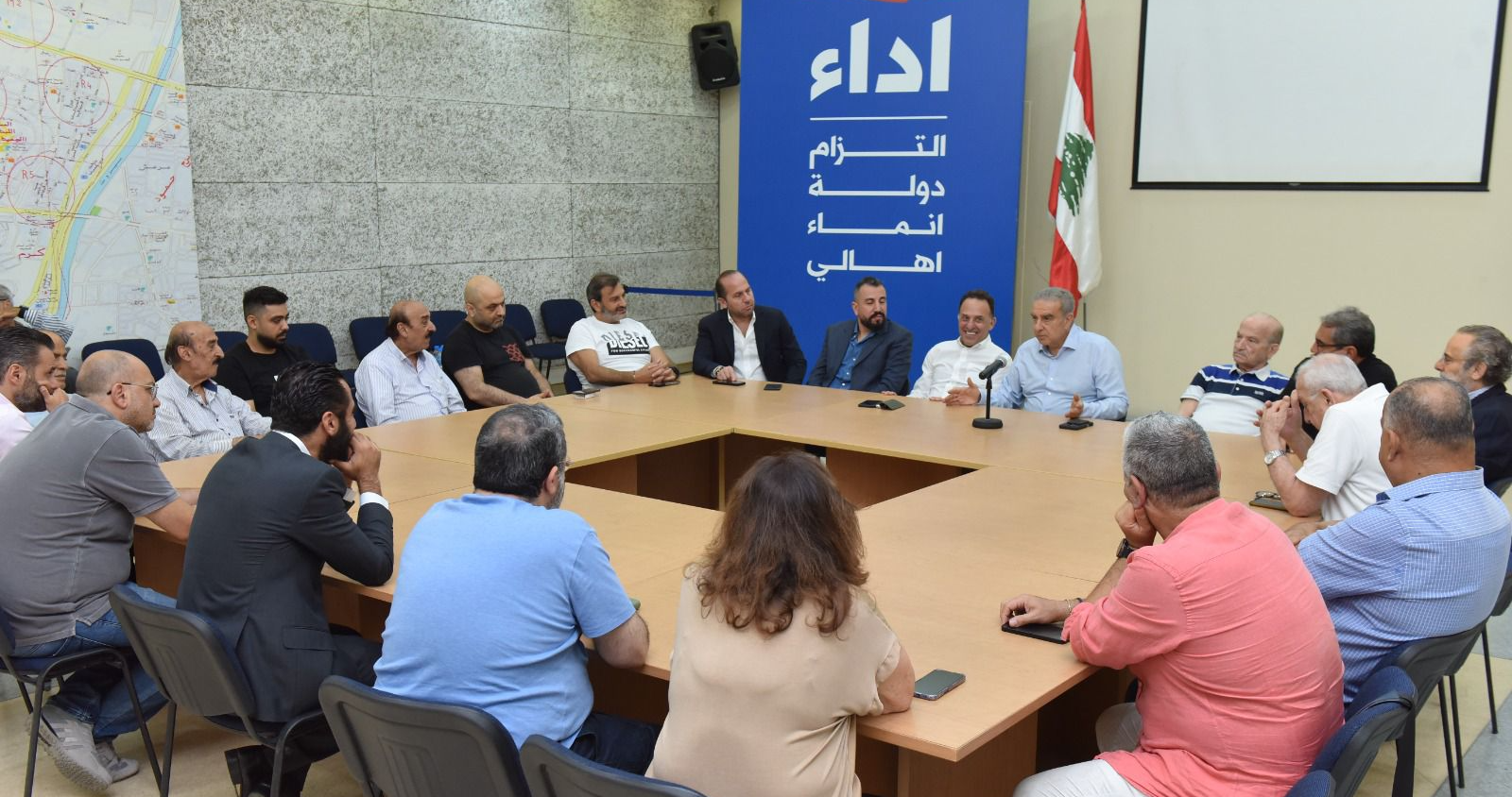 فرعون: لمبادرة لبنانيّة تجعل بيروت منزوعة السلاح وتُقرّ في جلسة الحكومة غداً