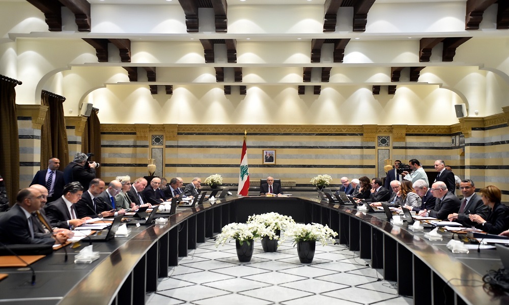 مجلس الوزراء يُرجئ البند الأول إلى نهاية الجلسة!