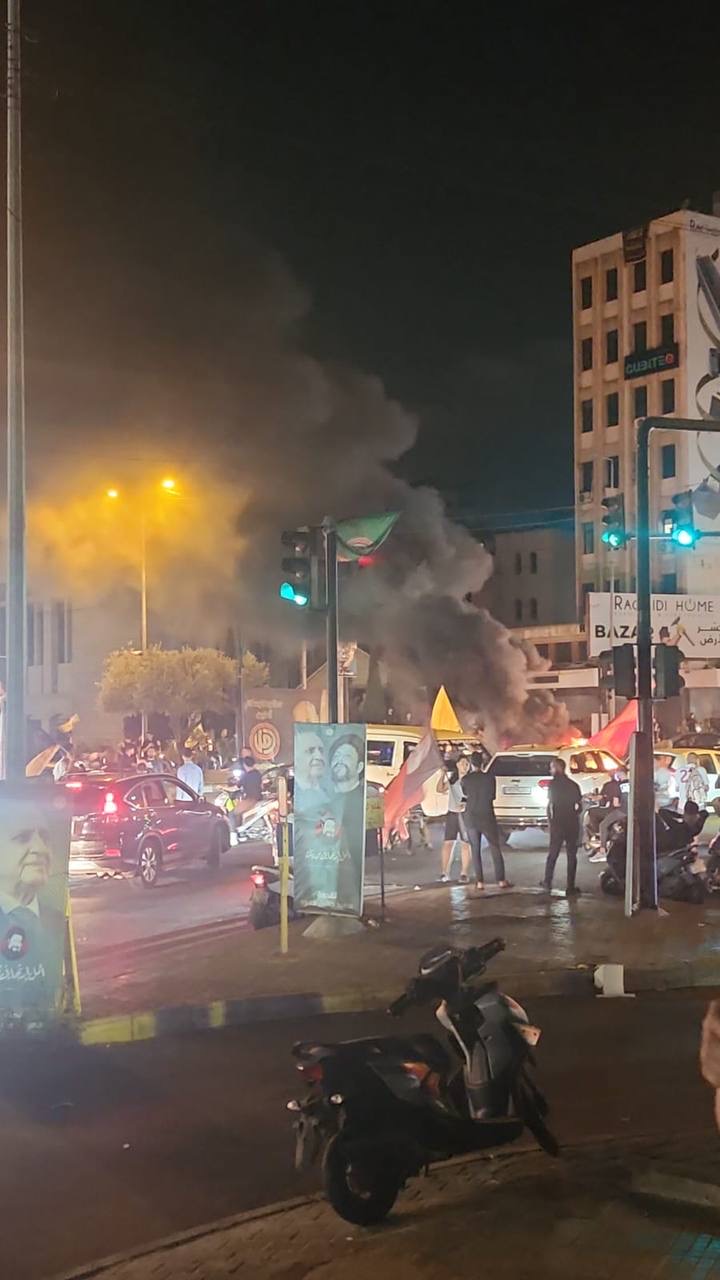 توتر في مار مخايل: إطارات مشتعلة وإطلاق نار والجيش يغلق مداخل عين الرمانة