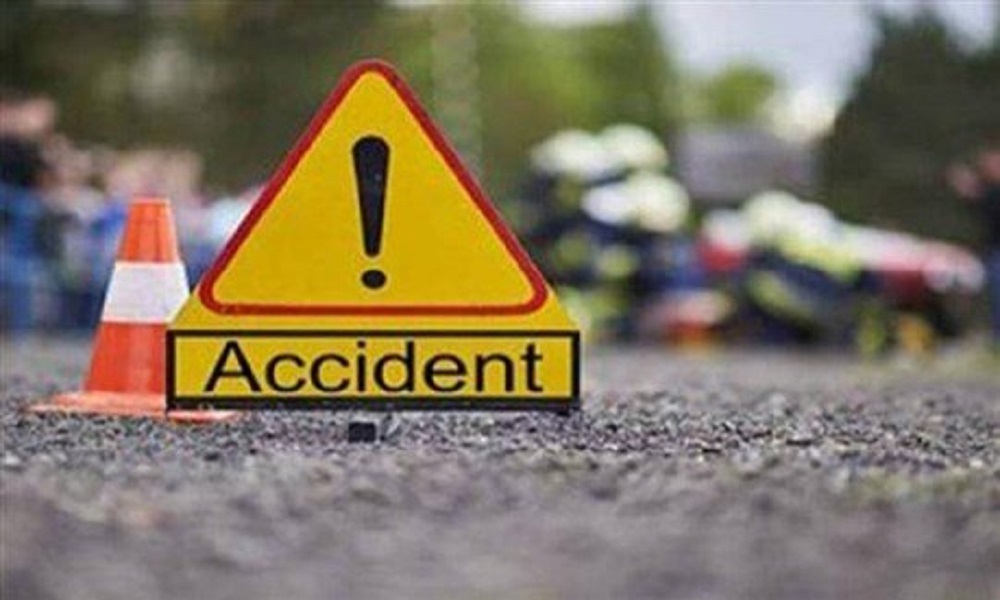 4 جرحى في حادث سير على أوتوستراد الزهراني
