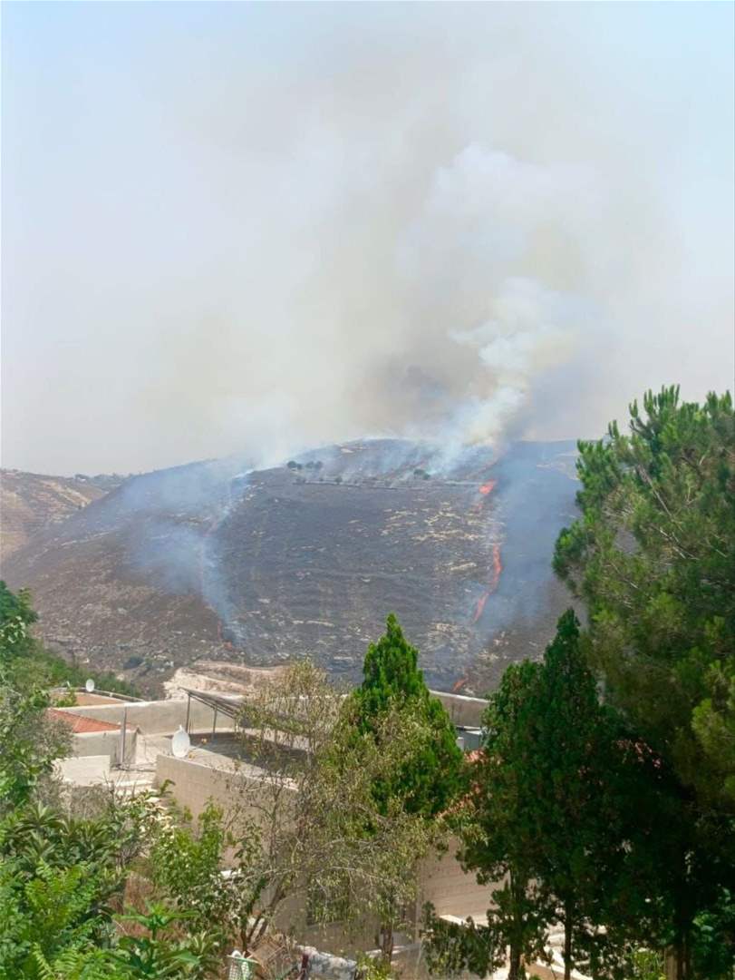 حريق بين زوطر وقعقعية الجسر جنوبًا