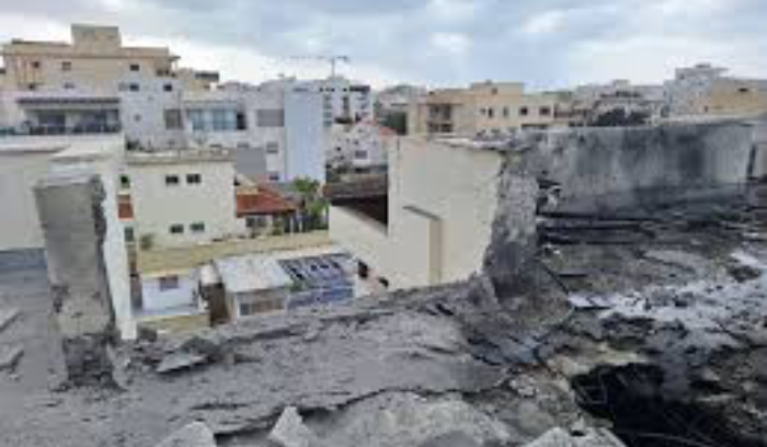 4 ملايين إسرائيلي في الملاجئ.. ووقف النار مرجح نهاية الشهر؟<br />
هوكشتاين يلوّح بوقف وساطته.. والاحتلال يهدّد بقصف مؤسسات الدولة