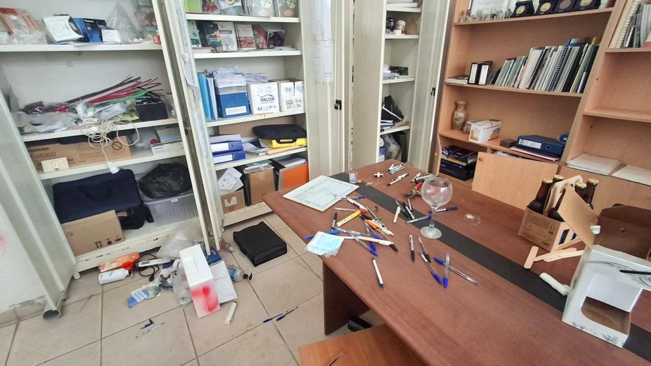 سرقة وتخريب في معهد علوم البحار في البترون والأجهزة الأمنية تفتح تحقيقًا