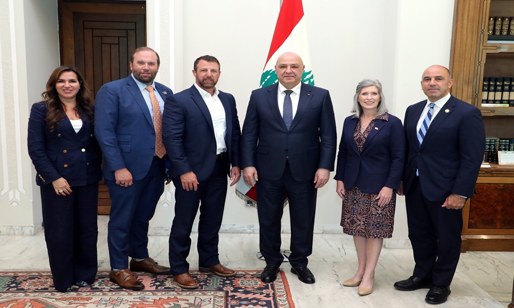 رئيس الجمهورية: الجيش بحاجة إلى الدعم ليتمكن من أداء واجبه
