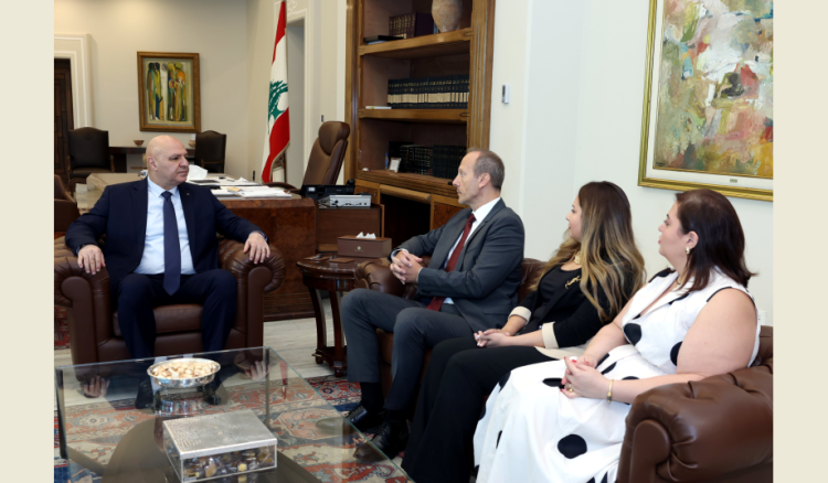 الرئيس عون استقبل مدير مكتب لبنان في مركز جنيف لحوكمة قطاع الأمن