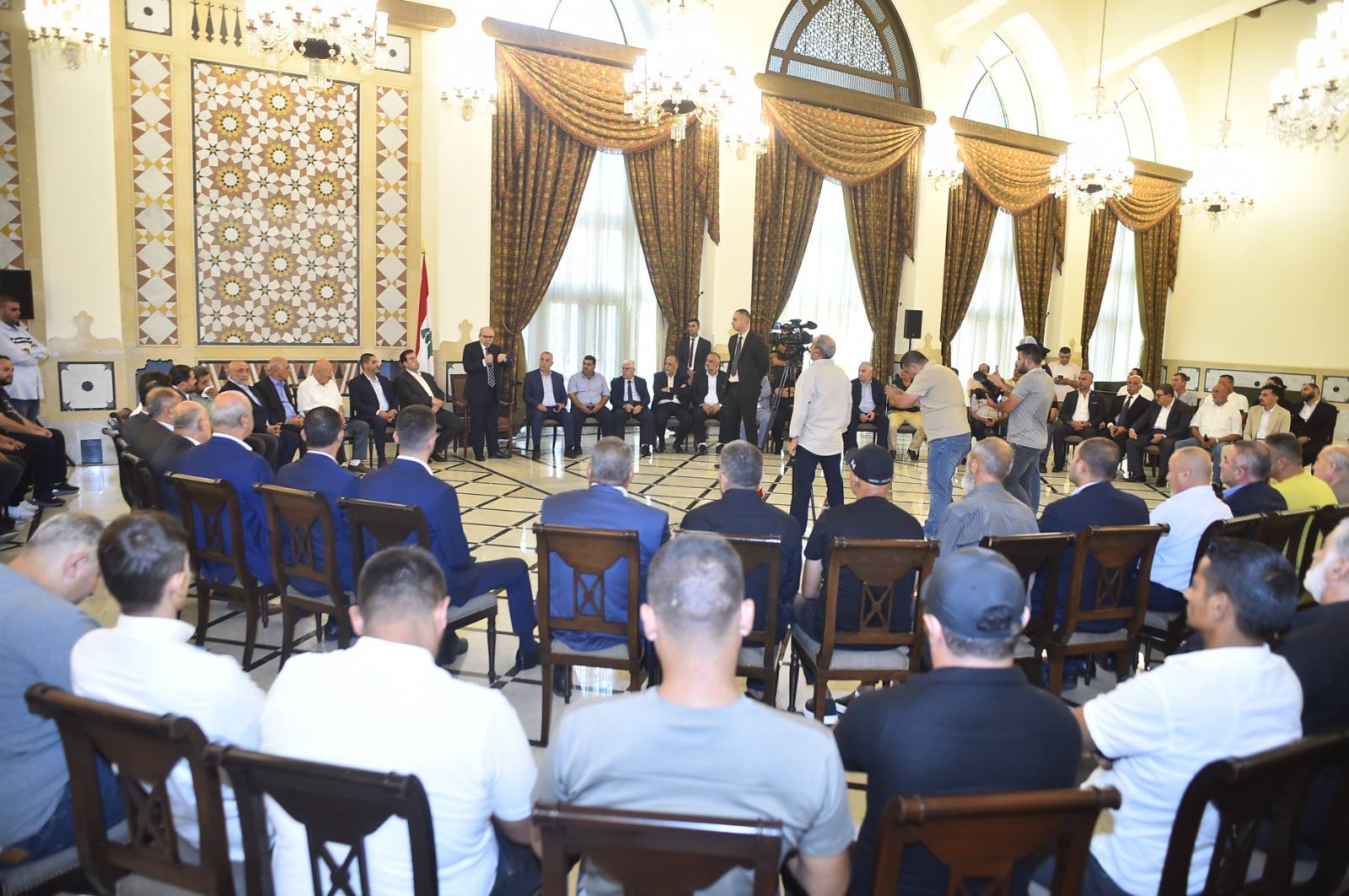 سلام يستقبل البعريني ووفد عكار: إطلاق مطار القليعات على طريق الإنجاز