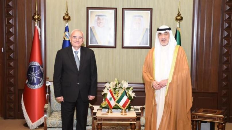 وزير الدفاع: لبنان والكويت سيبقيان معاً في علاقة أخوة متينة