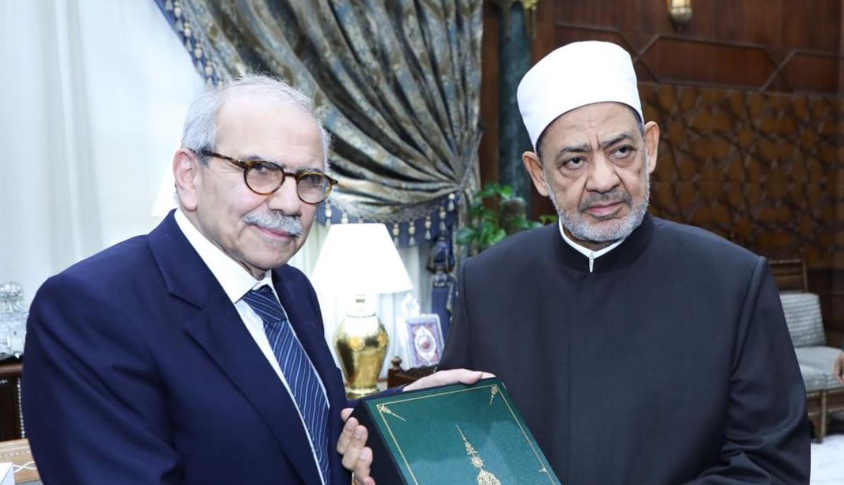 نواف سلام يجدد دعوته لشيخ الأزهر لزيارة لبنان