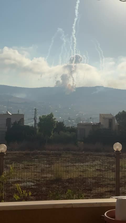 بالفيديو - غارات إسرائيلية تستهدف جبل علي الطاهر  وعيتا الشعب… وتحليق كثيف للمسيّرات في أجواء بنت جبيل