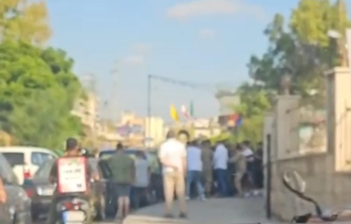 بالفيديو - إشكال في حارة صيدا بين مناصري “أمل” والجيش