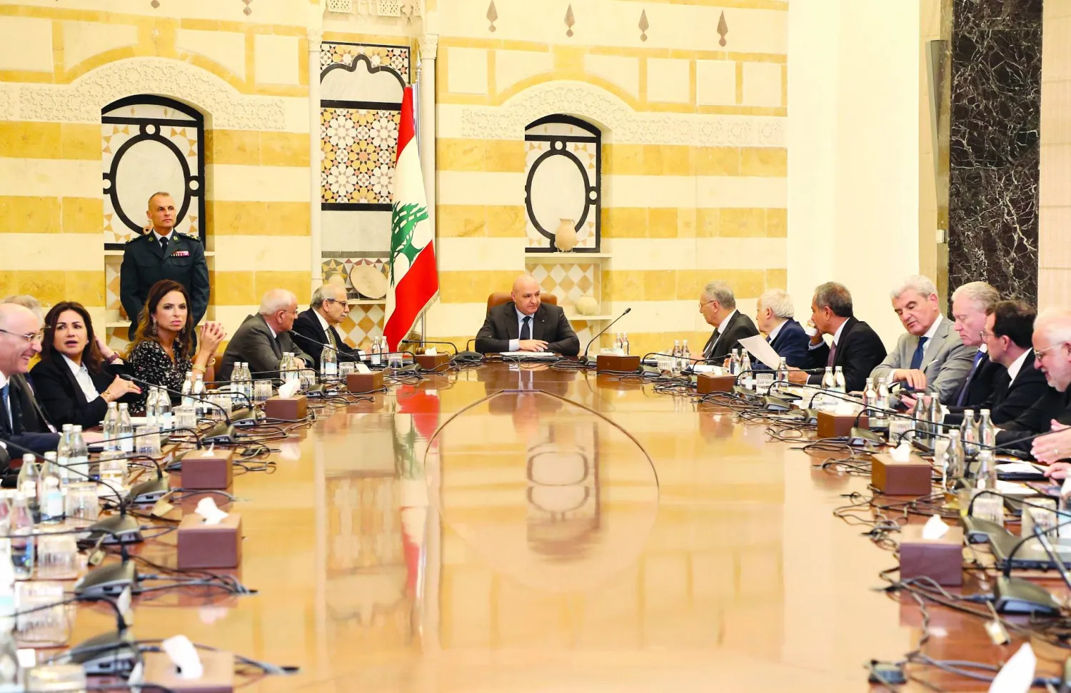 استعداد شيعي لمناقشة حصرية السلاح دون ربطه بجدول زمني
لا نية لمقاطعة جلسة الحكومة... ولا تحريك للشارع أثناء انعقادها