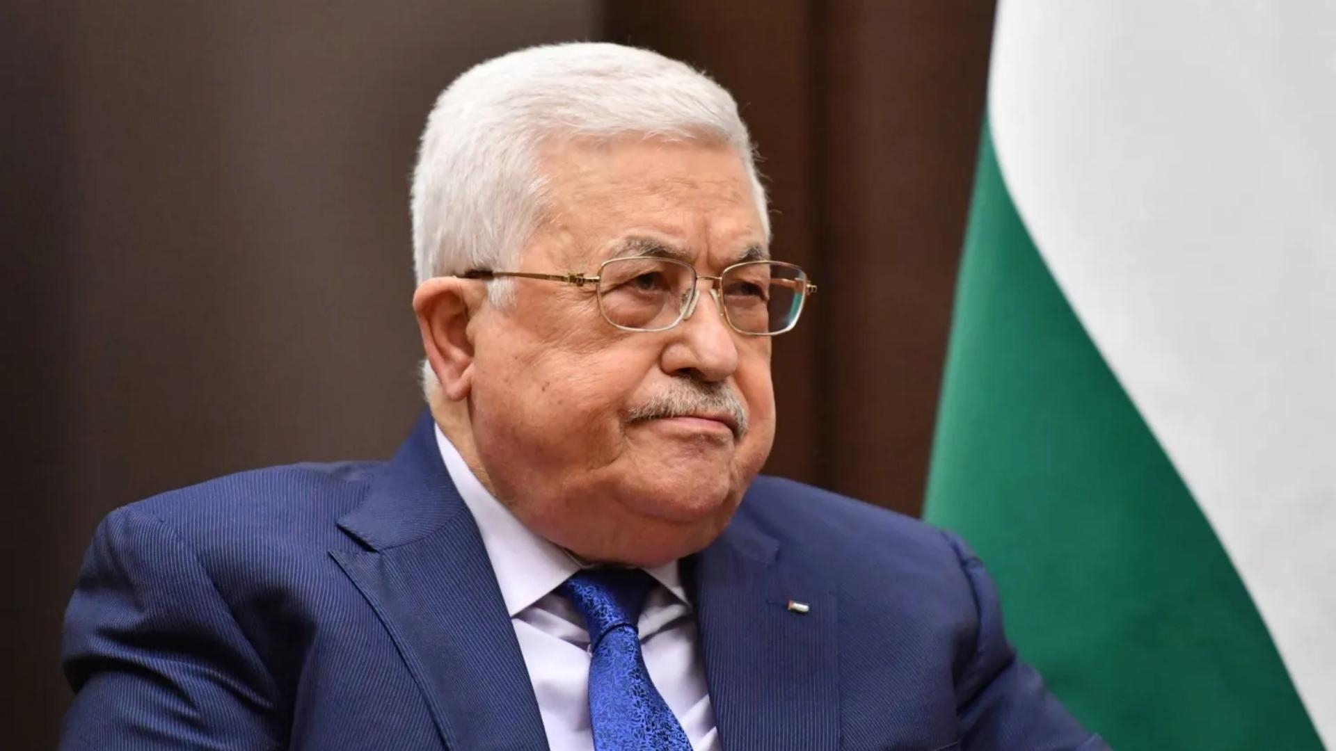 الرئيس الفلسطيني: مصمّمون على سحب كلّ السلاح من لبنان