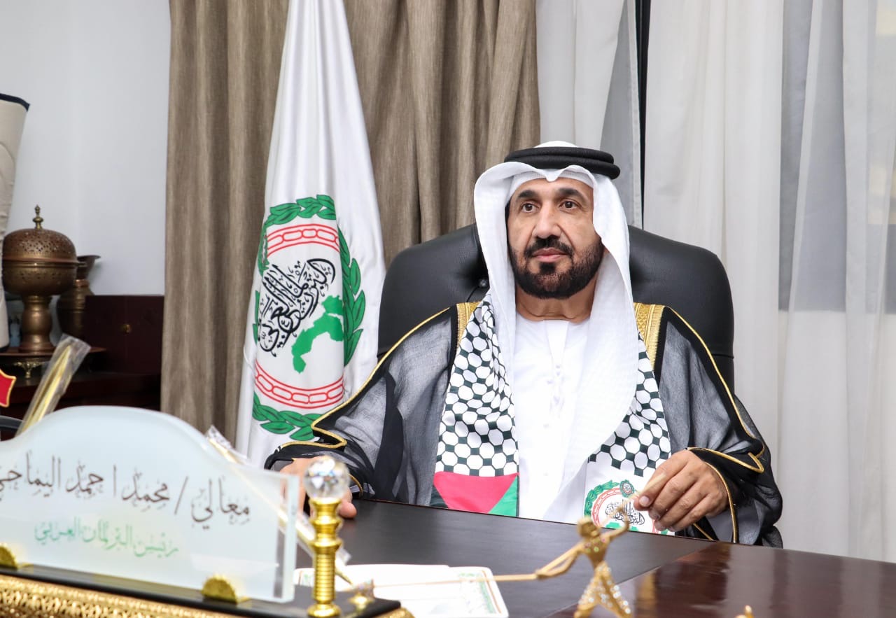 البرلمان العربي يدين دعوات نتنياهو لتهجير الفلسطينيين ويصفها بجريمة حرب مكتملة الأركان