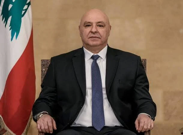 الرئيس عون يستقبل قائد القيادة المركزية الأميركية في قصر بعبدا