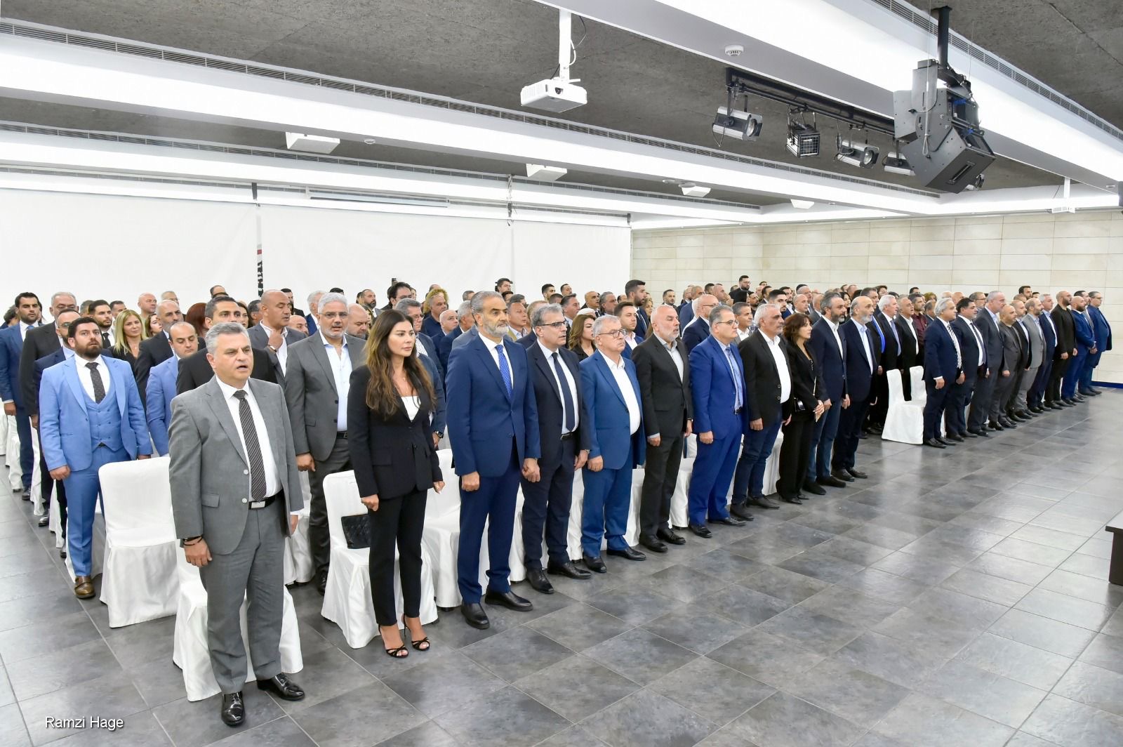 جعجع يلتقي وفد المهن القانونية لبحث الانتخابات النقابية