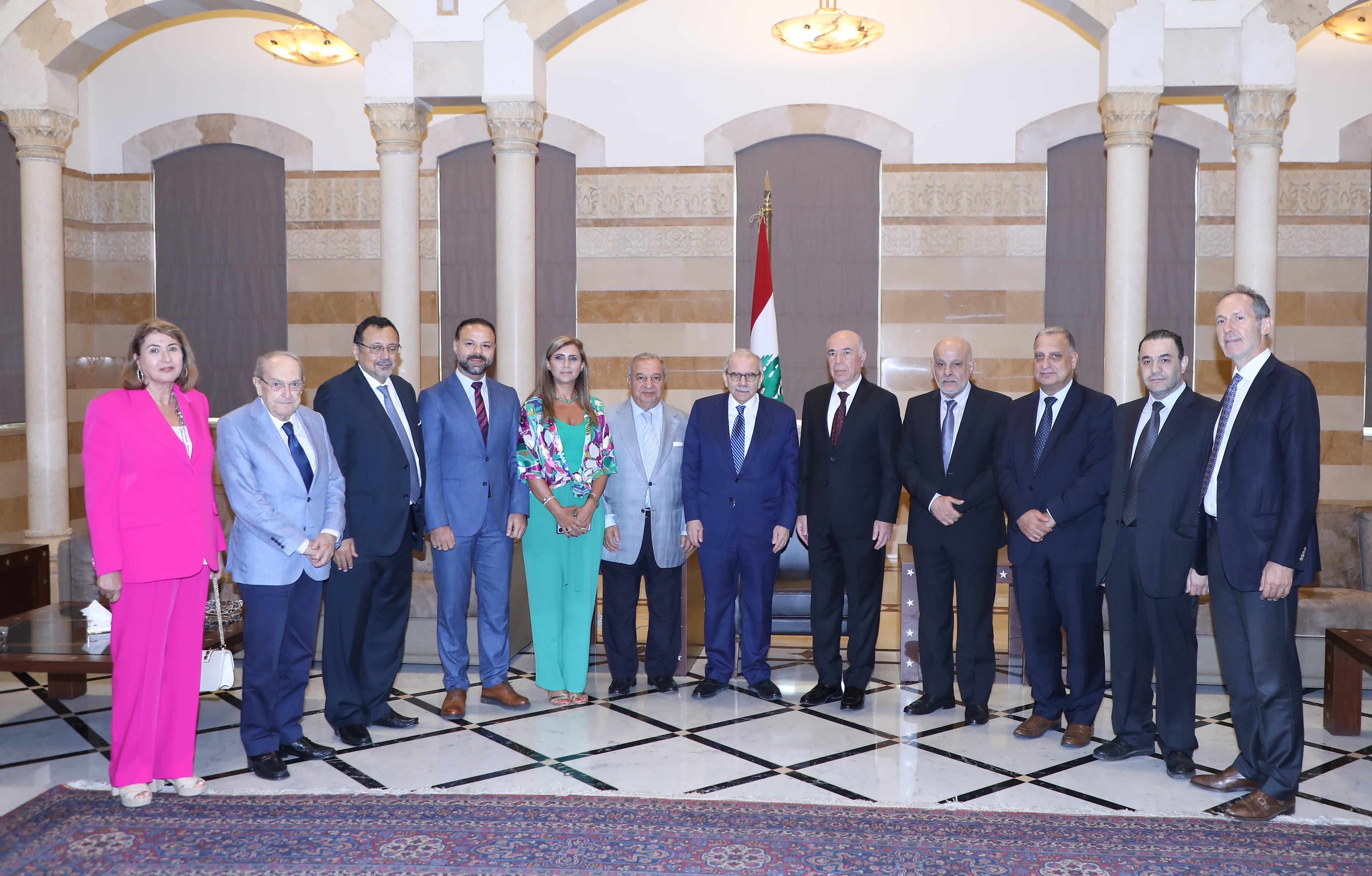 سلام: لا أحد مخوّل بحمل السلاح إلّا الأجهزة الأمنيّة الرسميّة