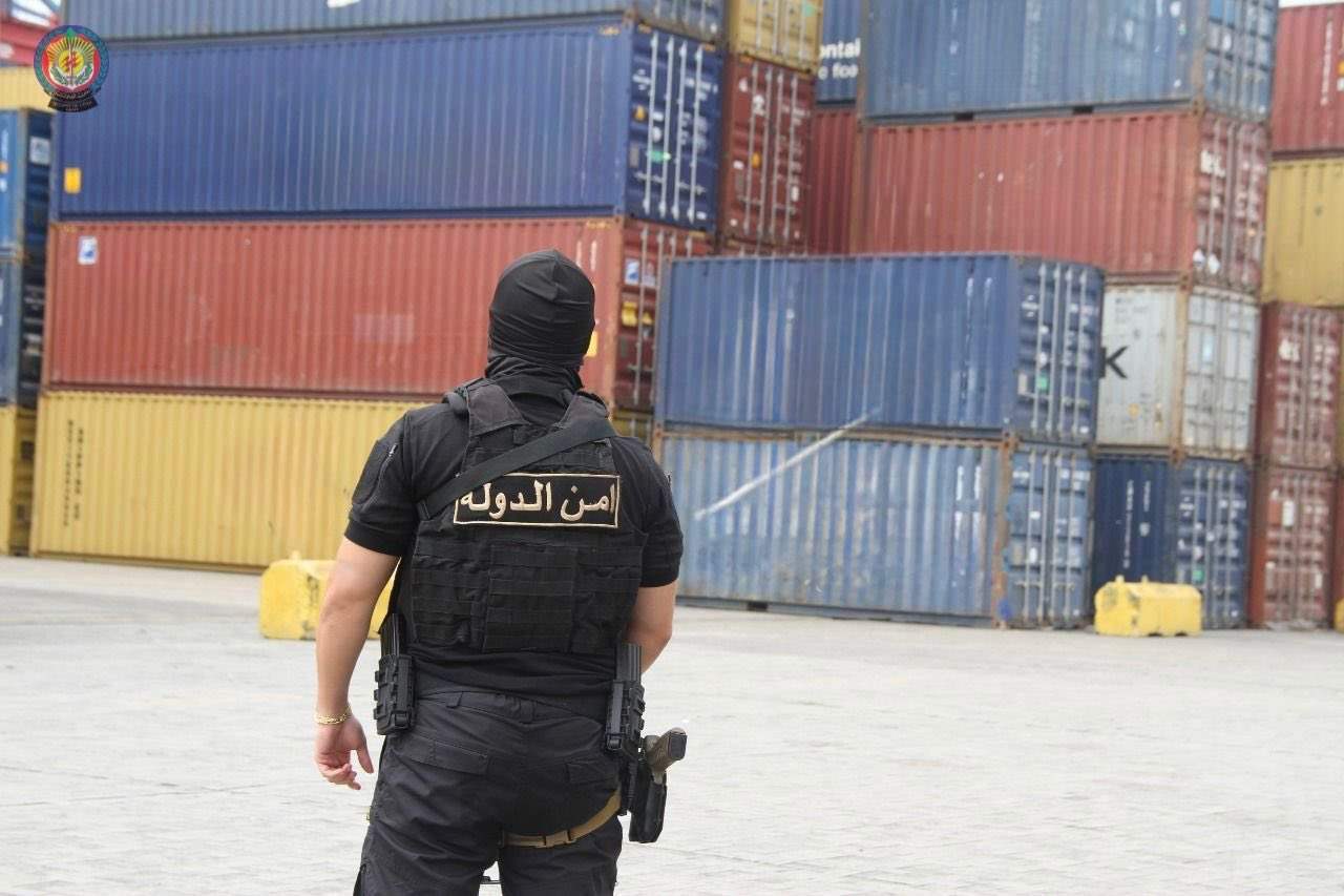أمن الدولة يحقق مع 10 موظفين في جمارك مرفأ بيروت بتهم تقاضي رشى