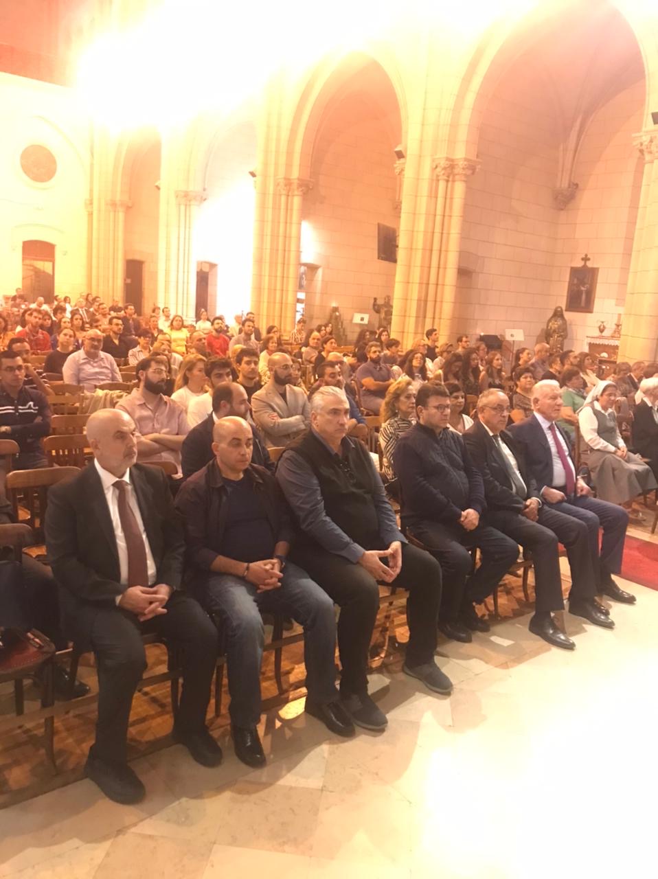 بالصور- الراعي يفتتح اليوم دير مار شربل في فرنسا ويؤكد: رسالة المسيحيين إعلان الحقيقة ولبنان وطن الرسالة