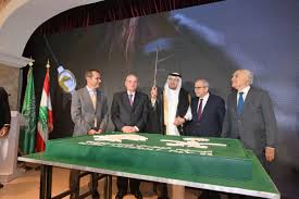 عون يطالب المجتمع الدولي بالضغط على إسرائيل للانسحاب ووقف الإعتداءات الإسرائيلية<br />
برِّي يتفاجأ بانقلاب براك وسلام يستغرب التشكيك: الرهان على حماية الجيش