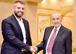 الحزب أضاء 