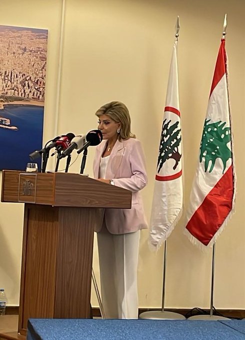 احتفال في الذكرى العشرين لمحاولة اغتيال مي شدياق برعاية جعجع