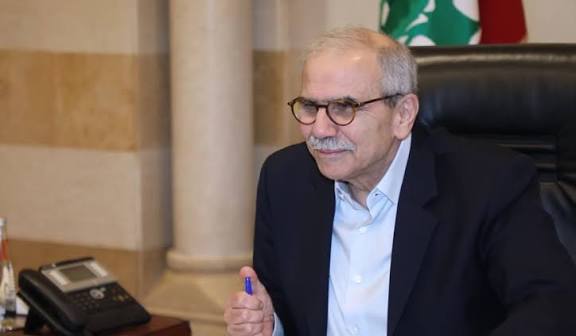 سلام ماضٍ بمسيرة الإصلاح وجلسة قريبة لمجلس الوزراء<br />
إحتجاج نيابي على تجاوز قانون الانتخاب.. ودعم سعودي ثابت للحكومة بتطبيق الطائف