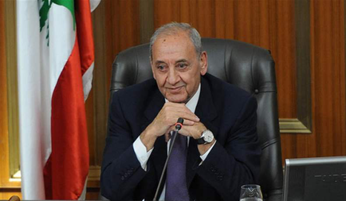 بري يهدد برفع الجلسة بسبب فوضى النواب حول قانون الانتخاب