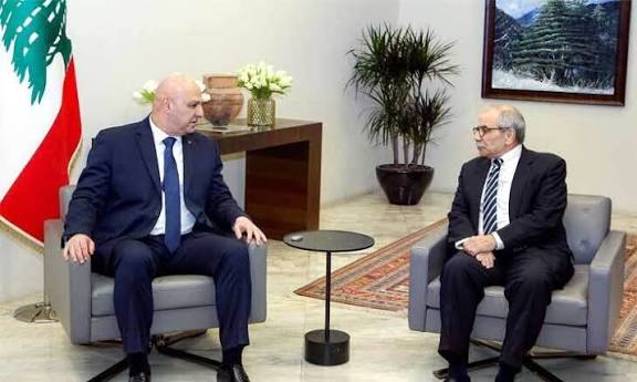 سلام يغادر بعبدا دون الإدلاء بأي تصريح