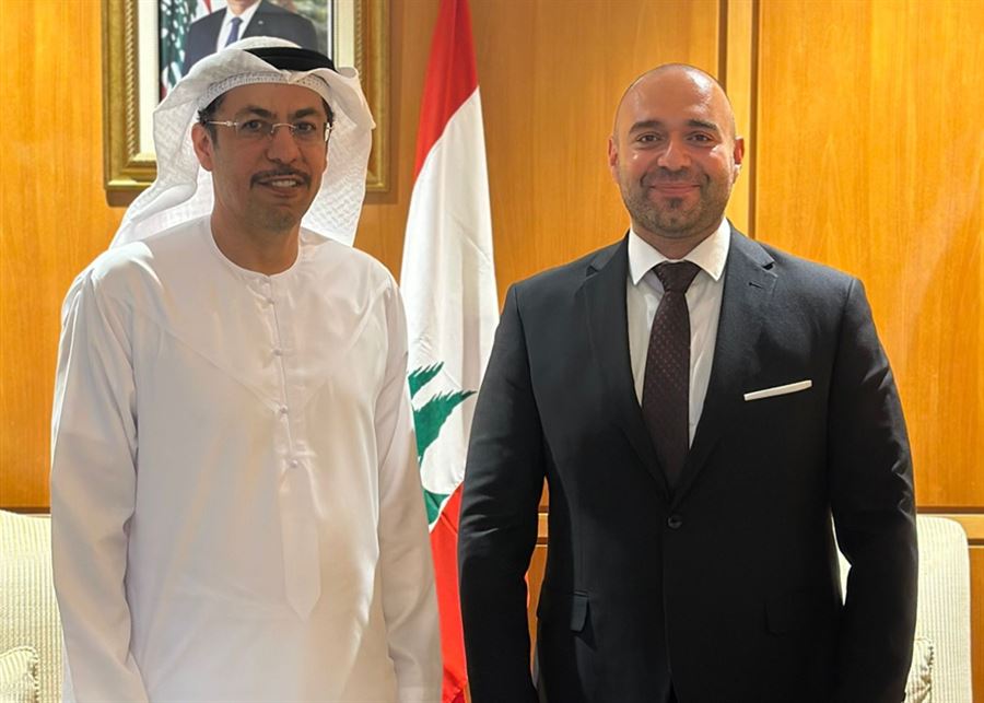 وصول السفير الإماراتي إلى بيروت